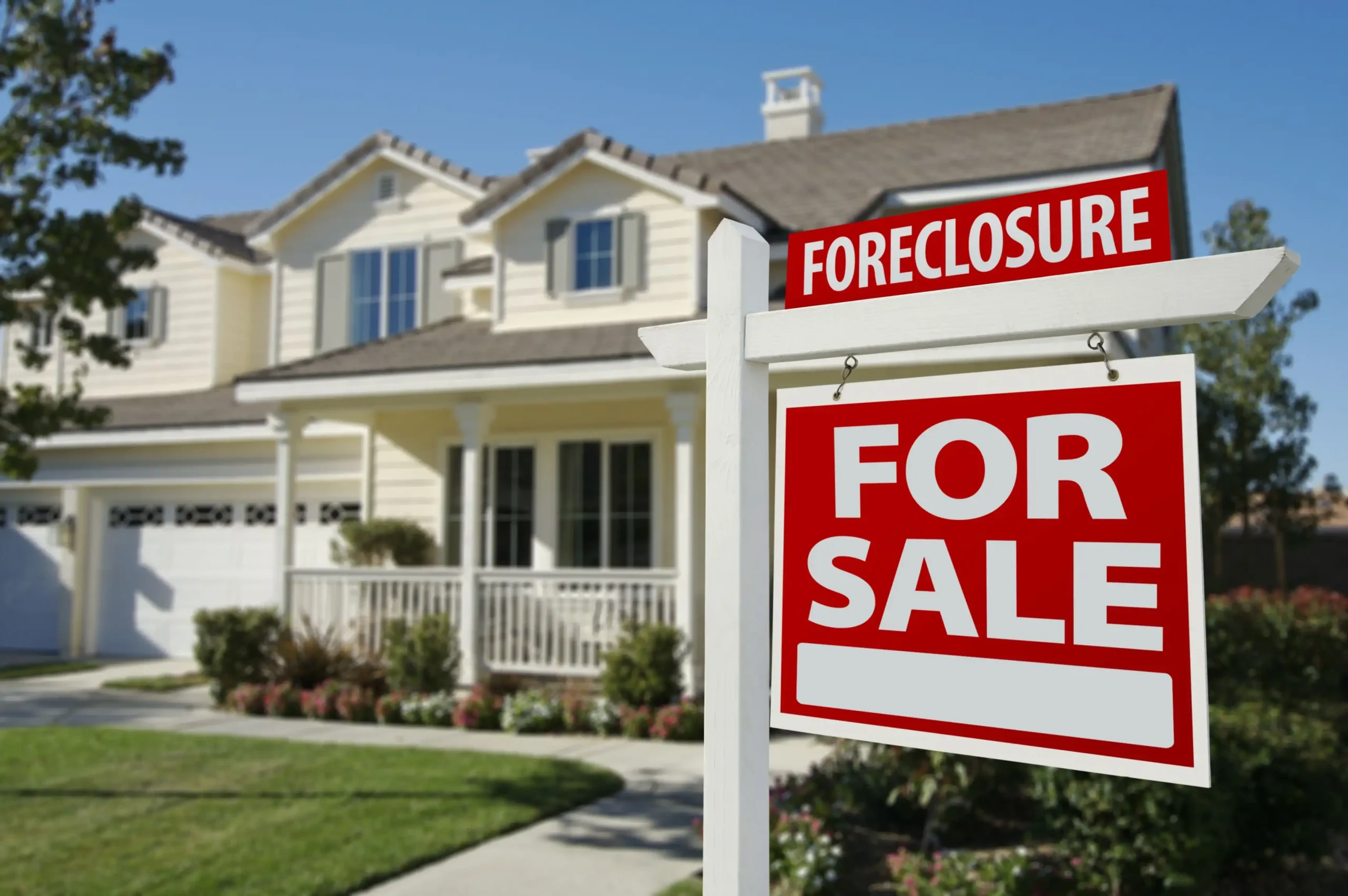 Foreclosure Lawyer