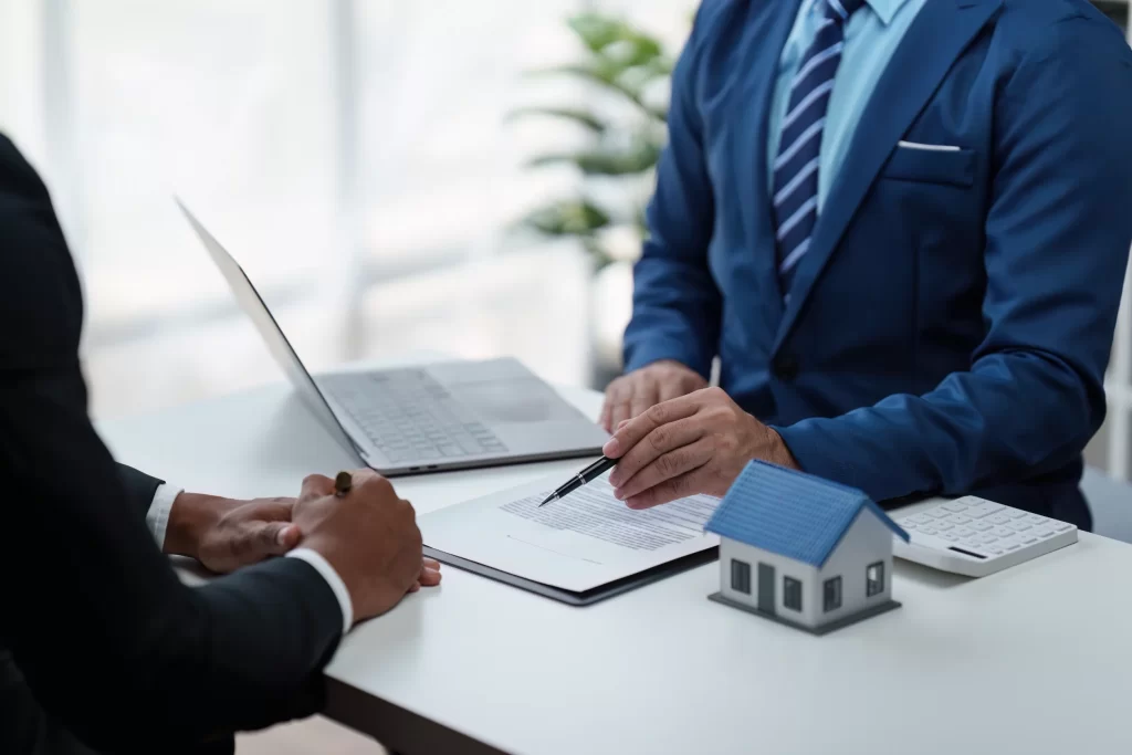 Commercial Real Estate Lawyer
